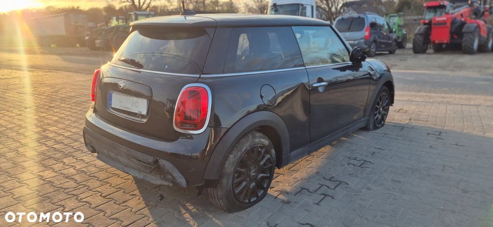 MINI Cooper John Works Trim - 12