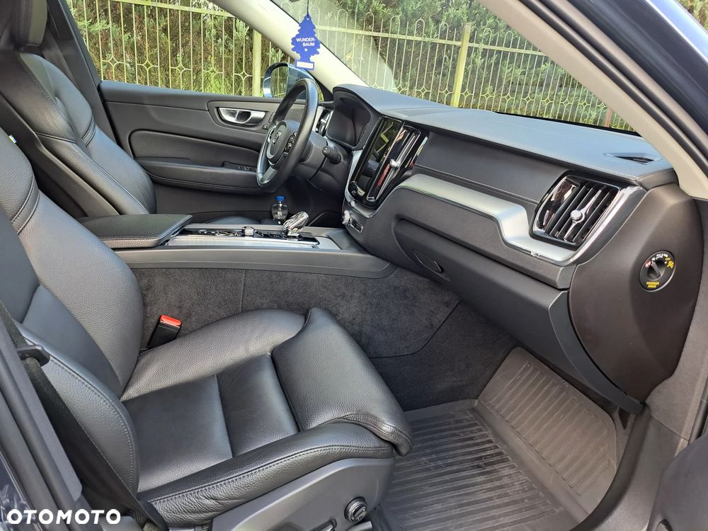 Volvo XC 60 B4 B Inscription - 16