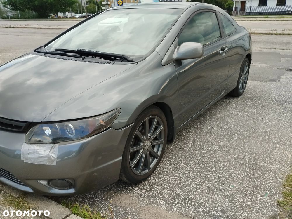 Honda Civic - 4