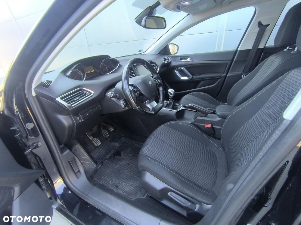 Peugeot 308 1.2 PureTech GPF Active Pack Business S&S - 14