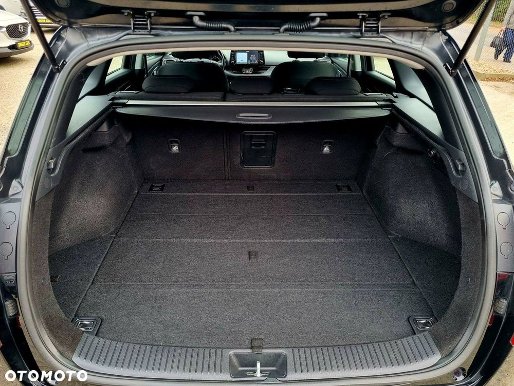 Hyundai i30 1.6 CRDi Premium - 13