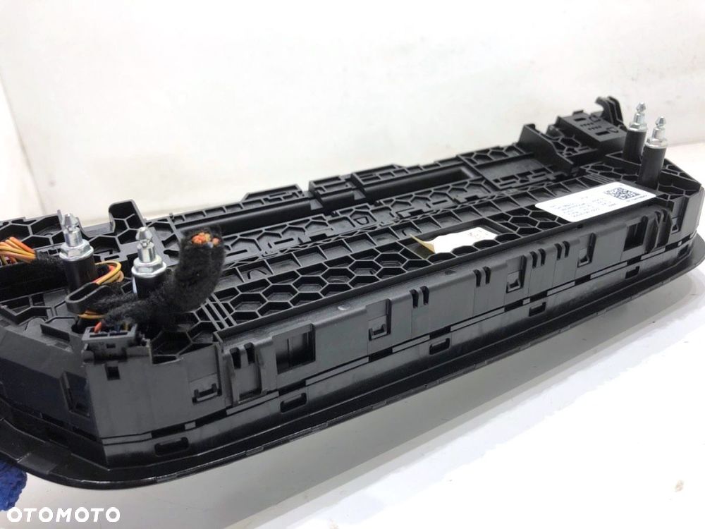 PANEL STEROWANIA NAWIEWU  BMW 5 (G30, F90) 2016 - 2022 530 e Plug-in-Hybrid 135 kW [184 KM] Hybryda - 4