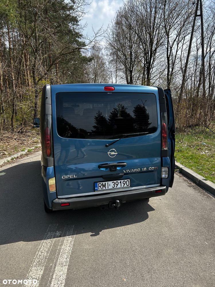 Opel Vivaro - 9
