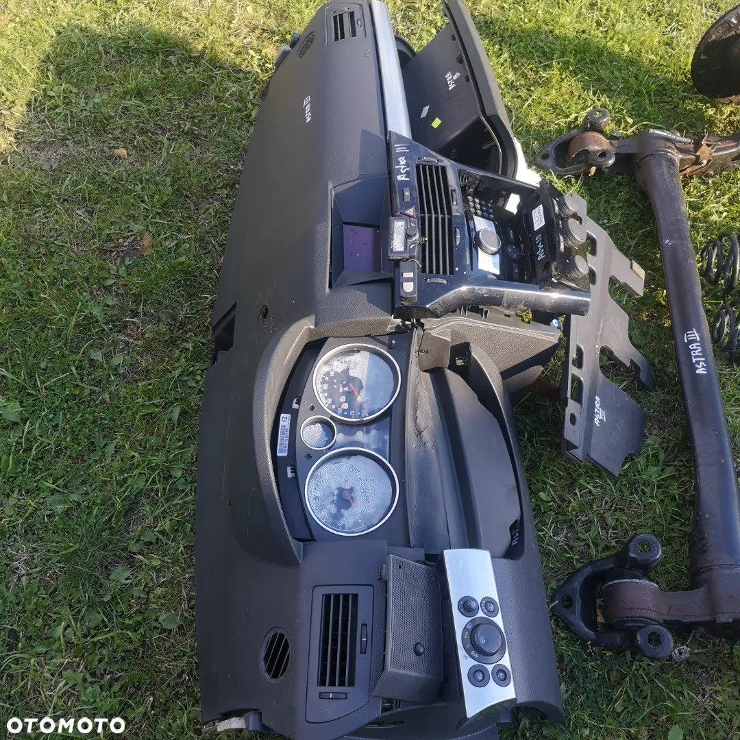 ASTRA III DESKA ROZDZIELCZA CZĘŚCI ZAWIESZENIA - 8