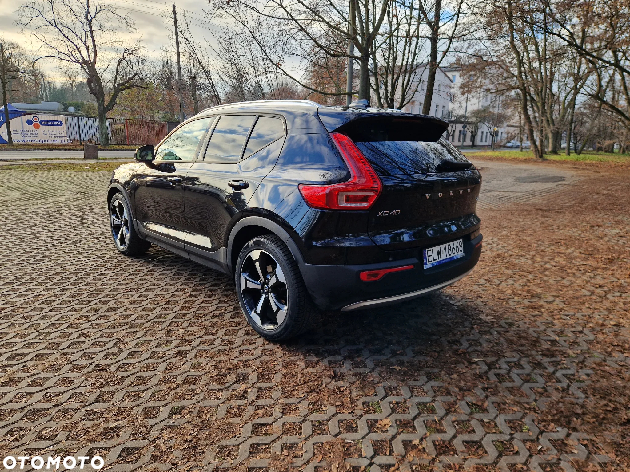 Volvo XC 40 T5 AWD Momentum - 5