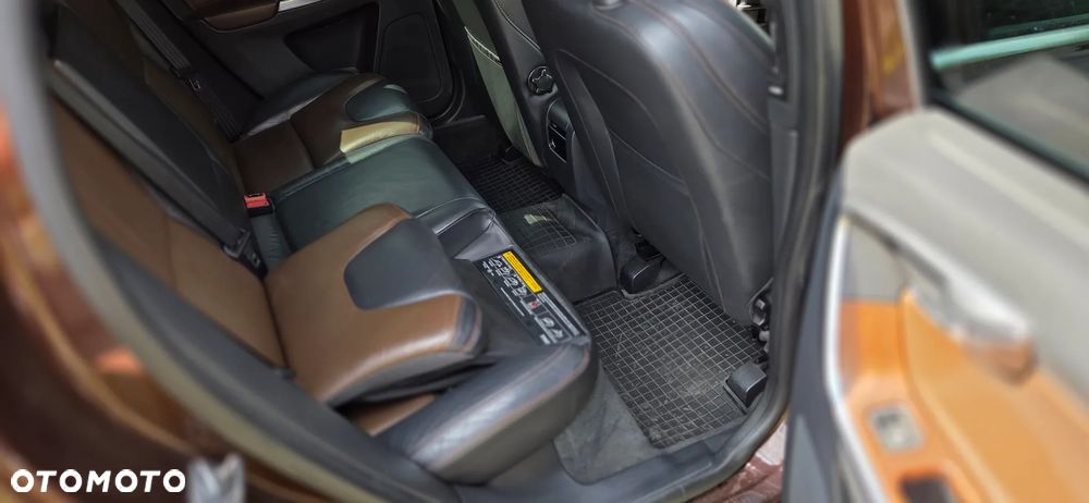 Volvo XC 60 D5 AWD Summum - 12
