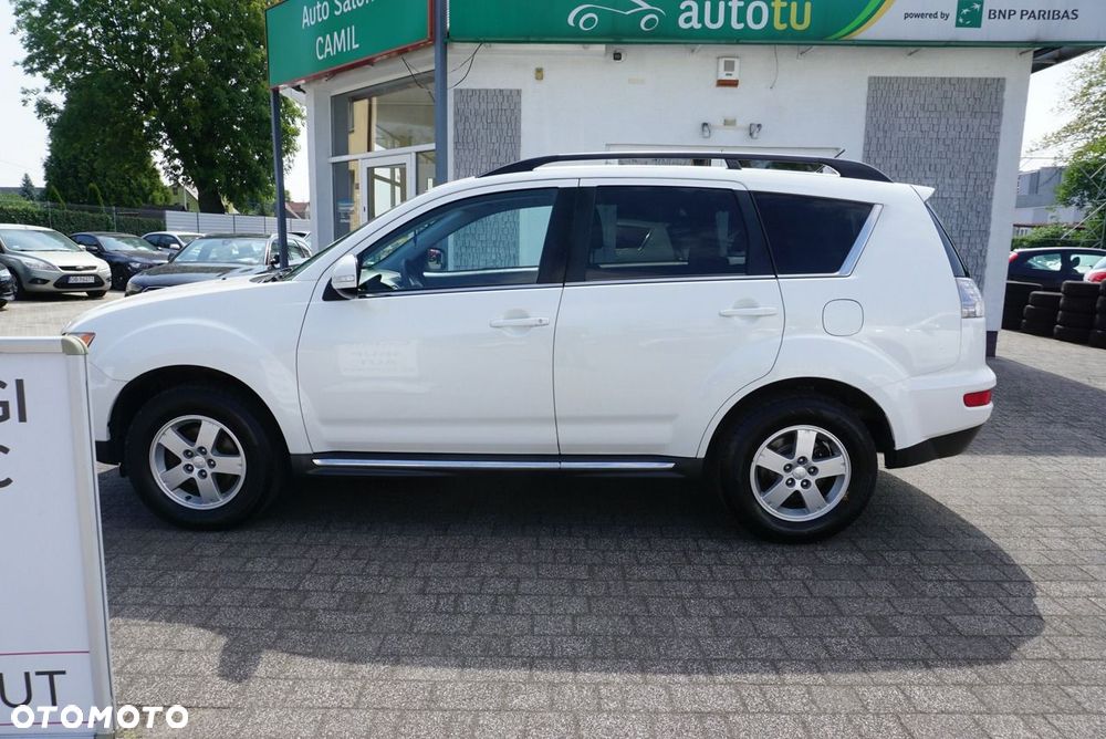 Mitsubishi Outlander - 7