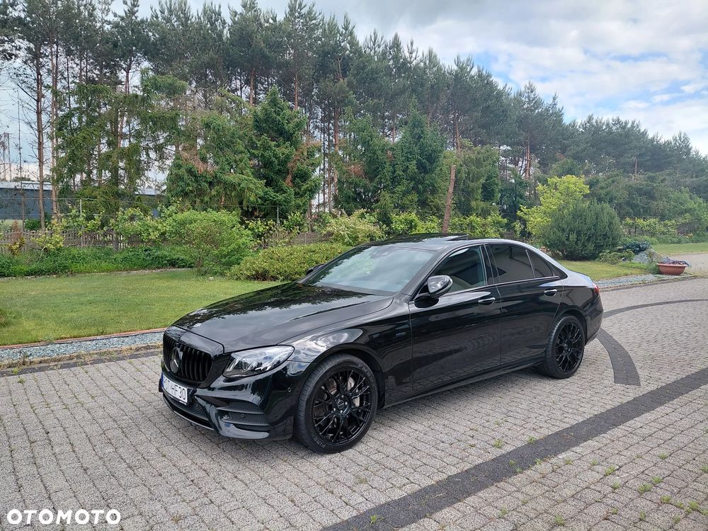 Mercedes-Benz Klasa E - 1