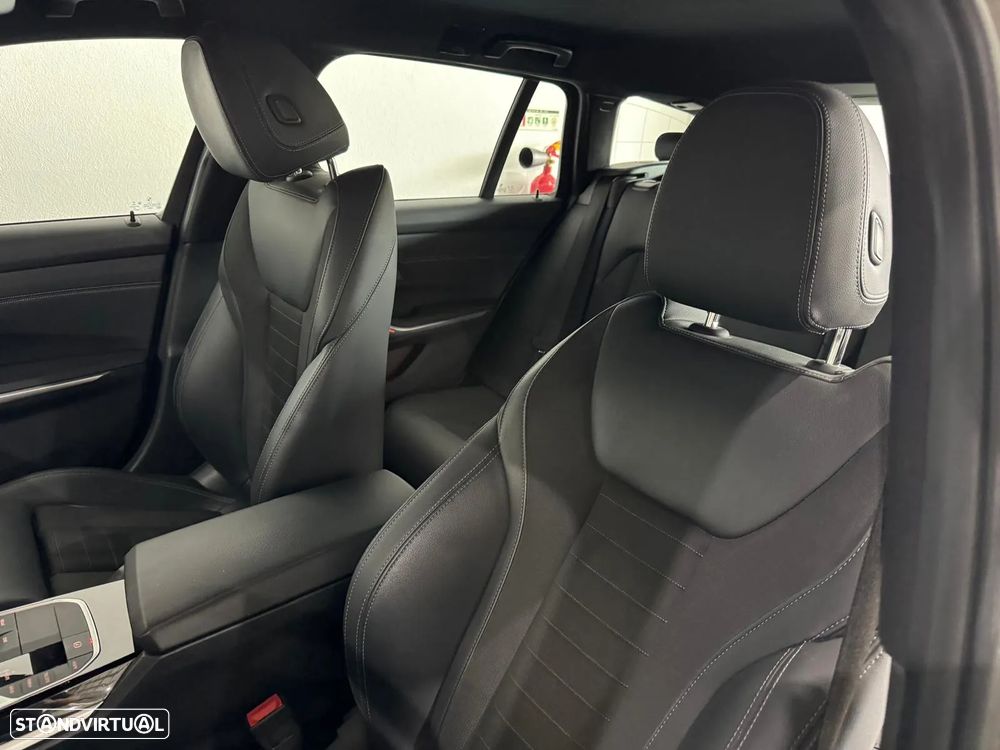 BMW 330 e Touring Pack M Auto - 11