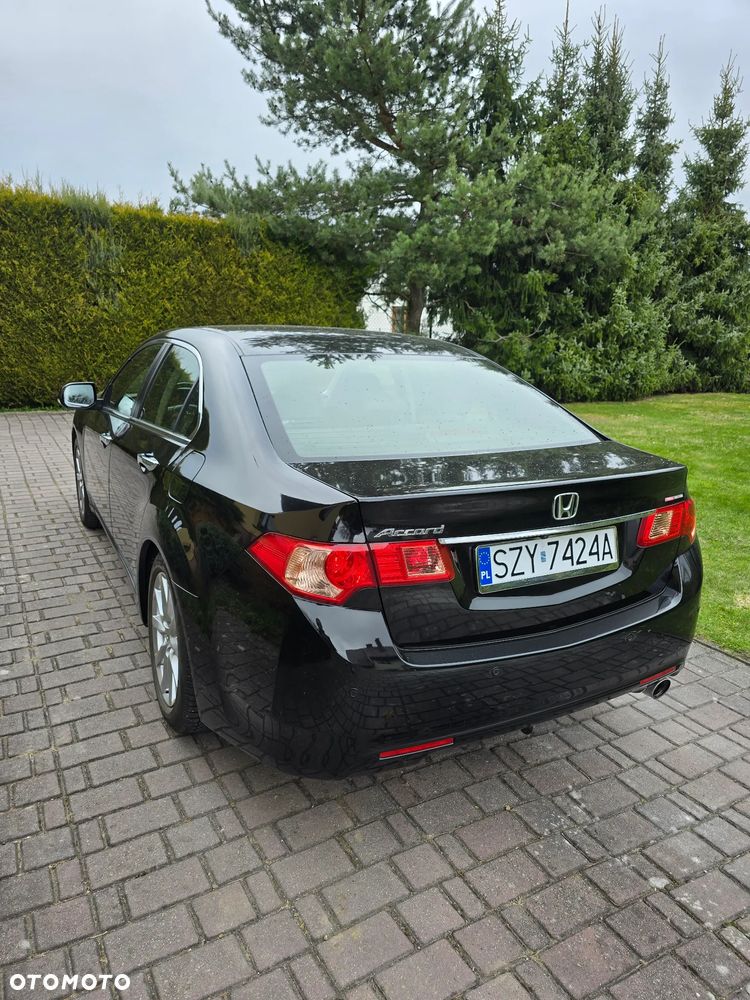 Honda Accord 2.0 Executive - 4