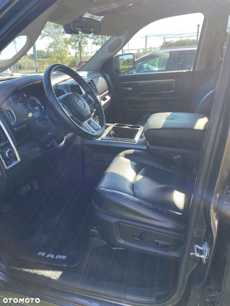 RAM 1500 - 28