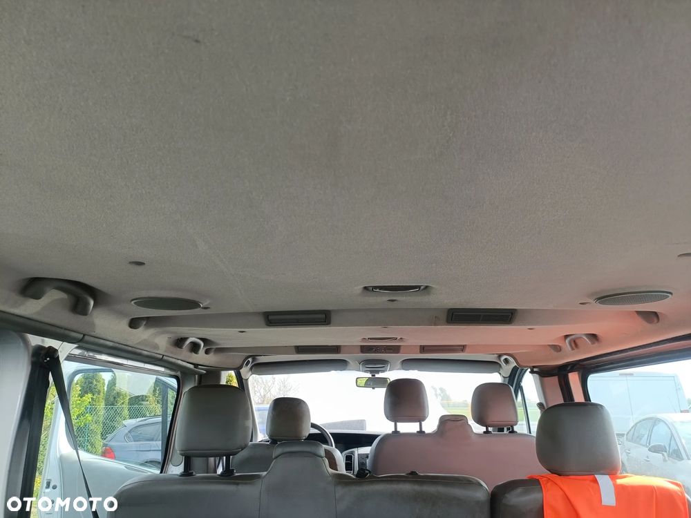 Opel Vivaro L2H1 2.9t - 21