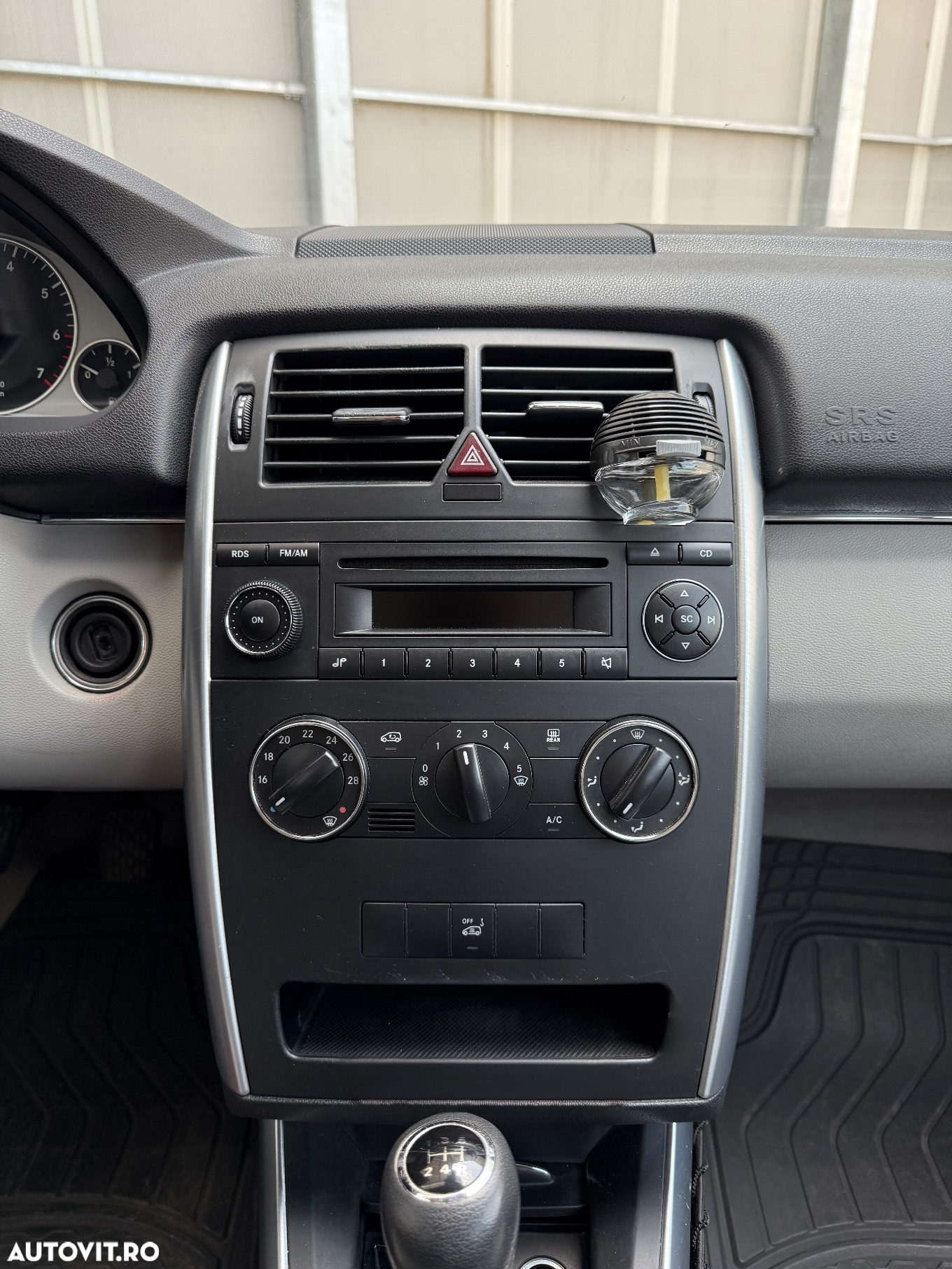 Mercedes-Benz B 170 - 12