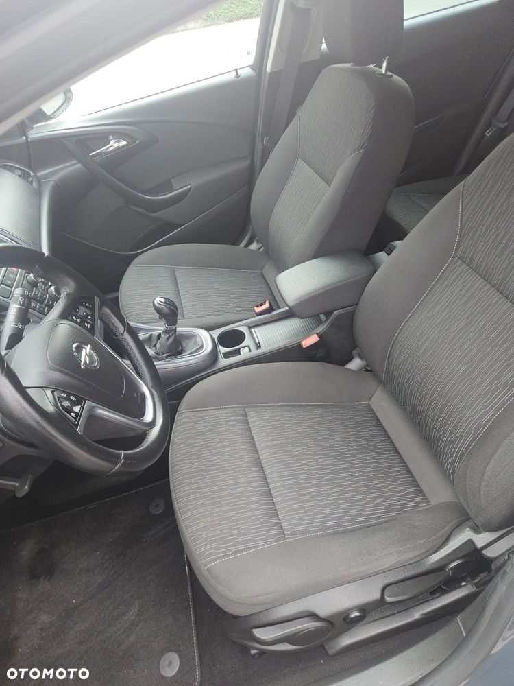 Opel Astra 1.4 Turbo ENERGY - 27