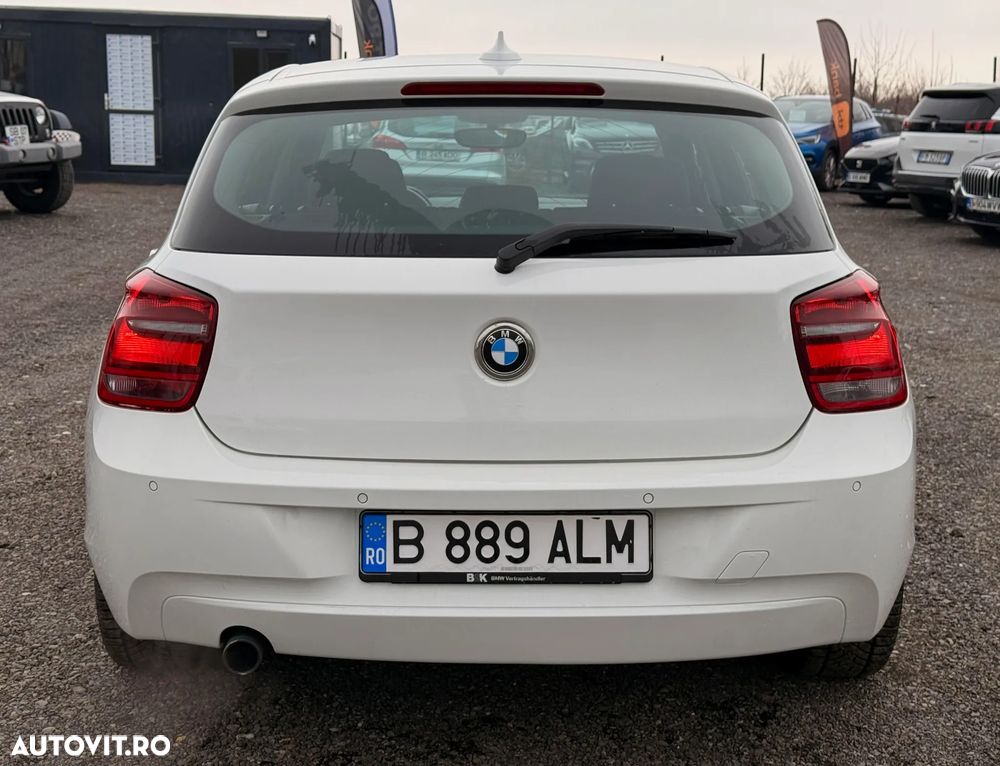 BMW Seria 1 114i - 30