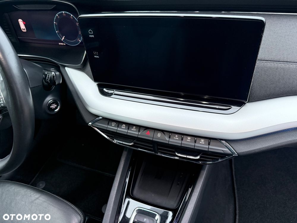 Skoda Octavia 2.0 TDI DSG Style - 25