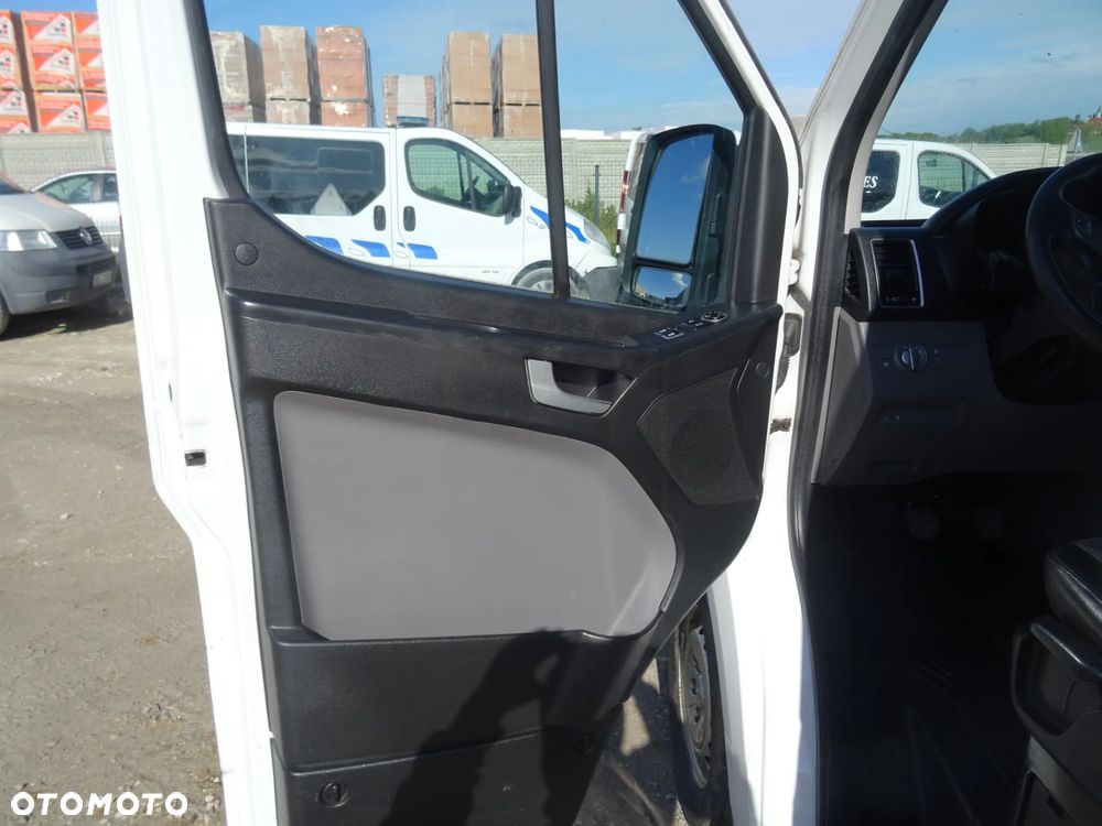 Hyundai H350 2019 biały na części drzwi maska zderzak błotnik lampa lusterko - 6