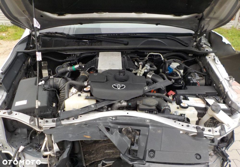 Toyota Hilux - 3