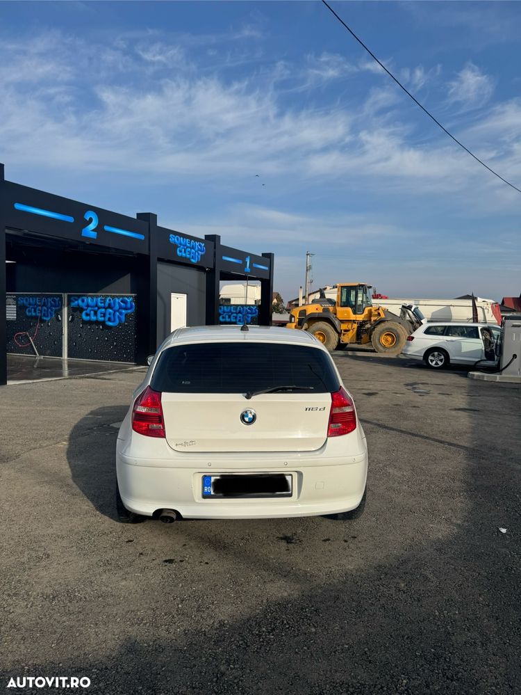 BMW Seria 1 118d - 3