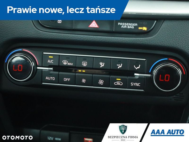 Kia Ceed - 13