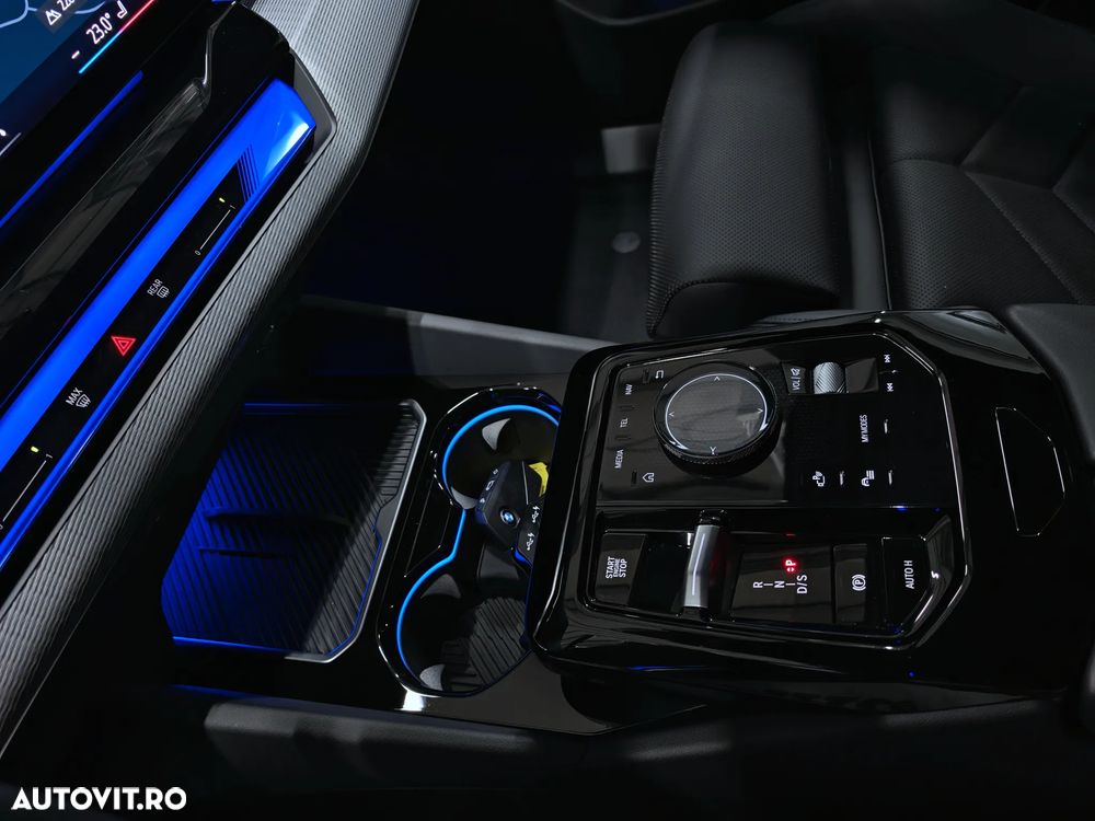 BMW Seria 5 520i AT MHEV - 27