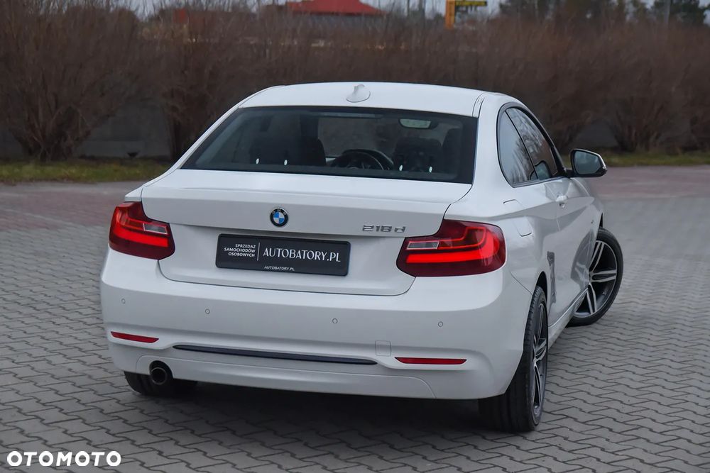 BMW Seria 2 218d Sport Line - 7
