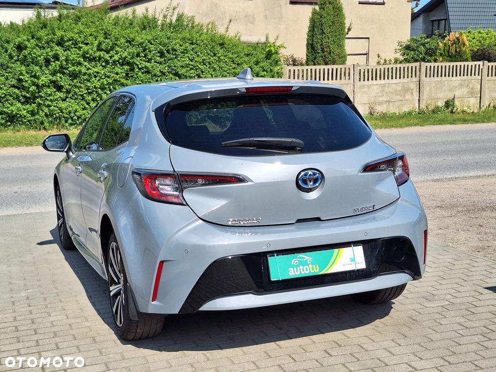Toyota Corolla - 24