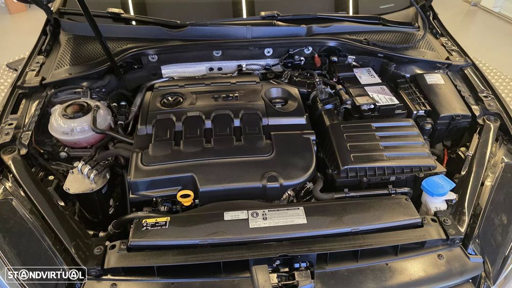 VW Golf 1.6 TDi Confortline - 26