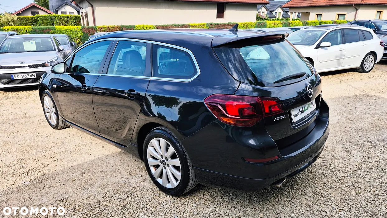 Opel Astra IV 1.4 T Cosmo - 20