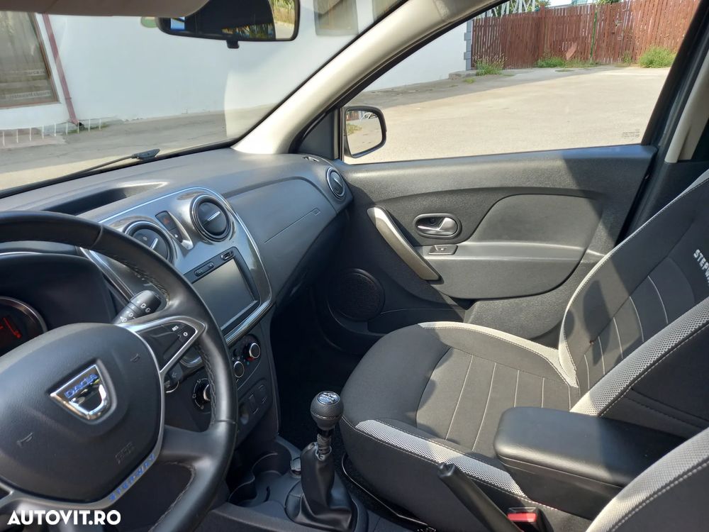 Dacia Logan Stepway - 12