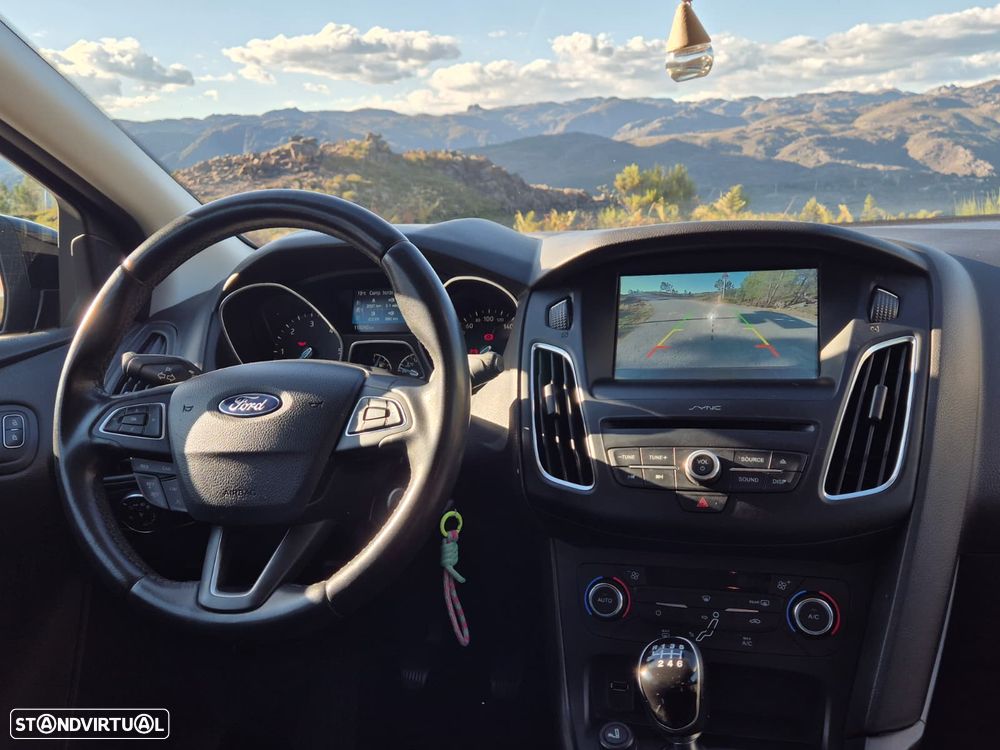 Ford Focus 1.5 TDCi Trend+ - 8