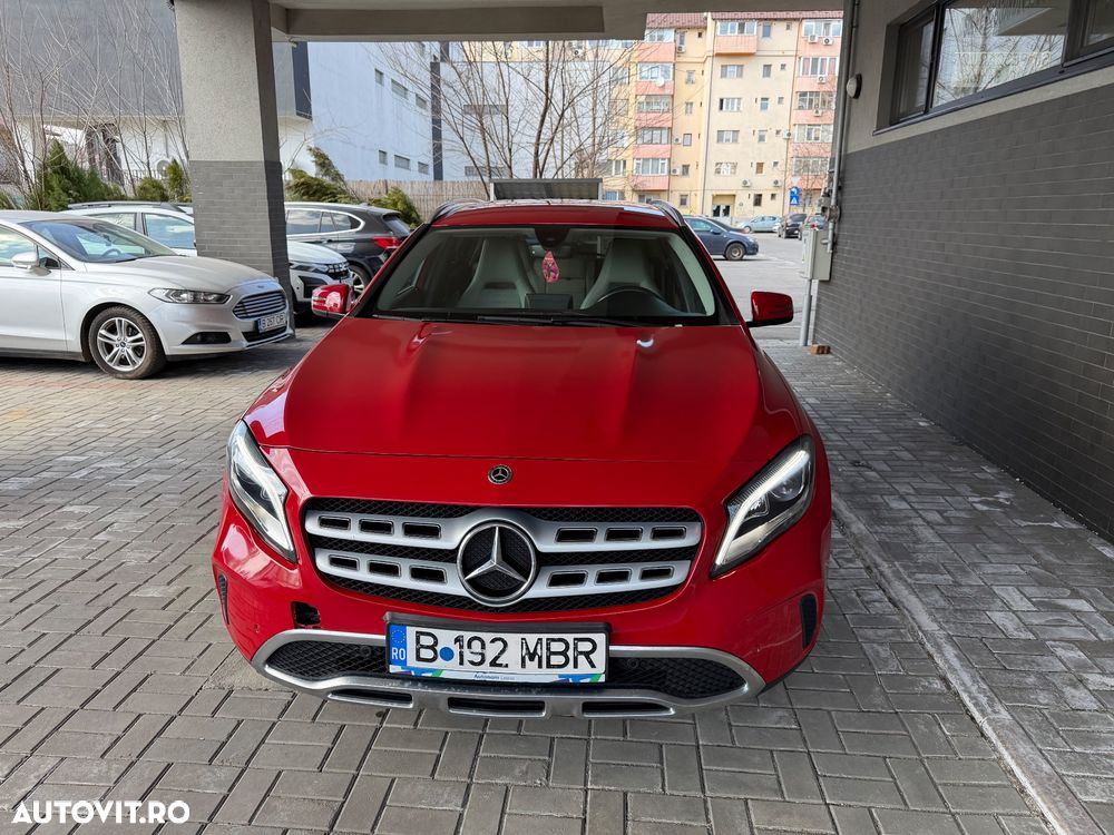 Mercedes-Benz GLA 200 d 4MATIC Aut. - 9