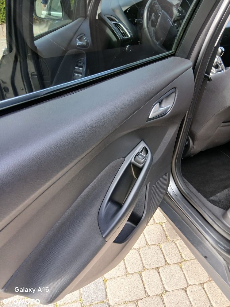 Ford Focus 1.5 TDCi DPF Start-Stopp-System Titanium - 29