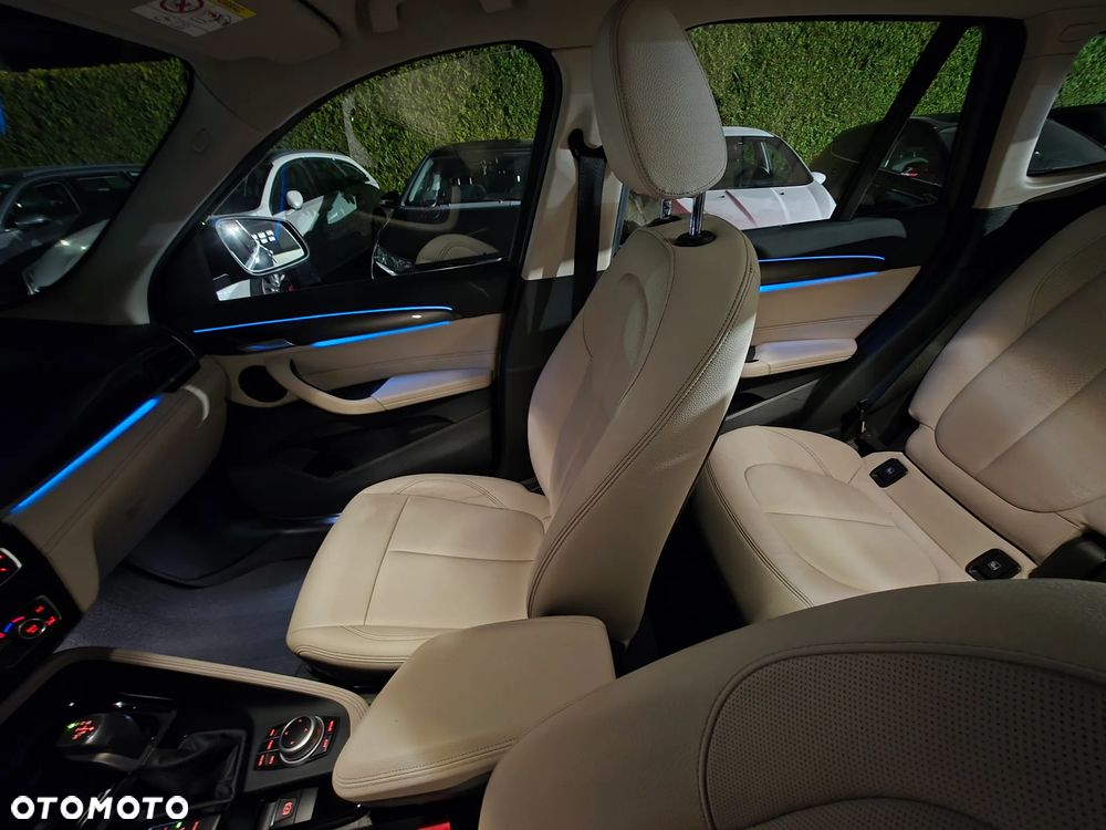 BMW X1 xDrive25e Business Edition - 40