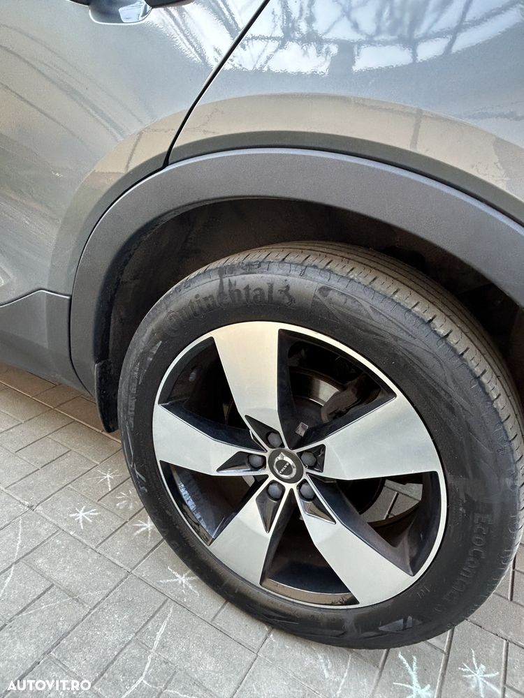 Volvo XC 40 D4 AWD Geartronic Inscription - 5