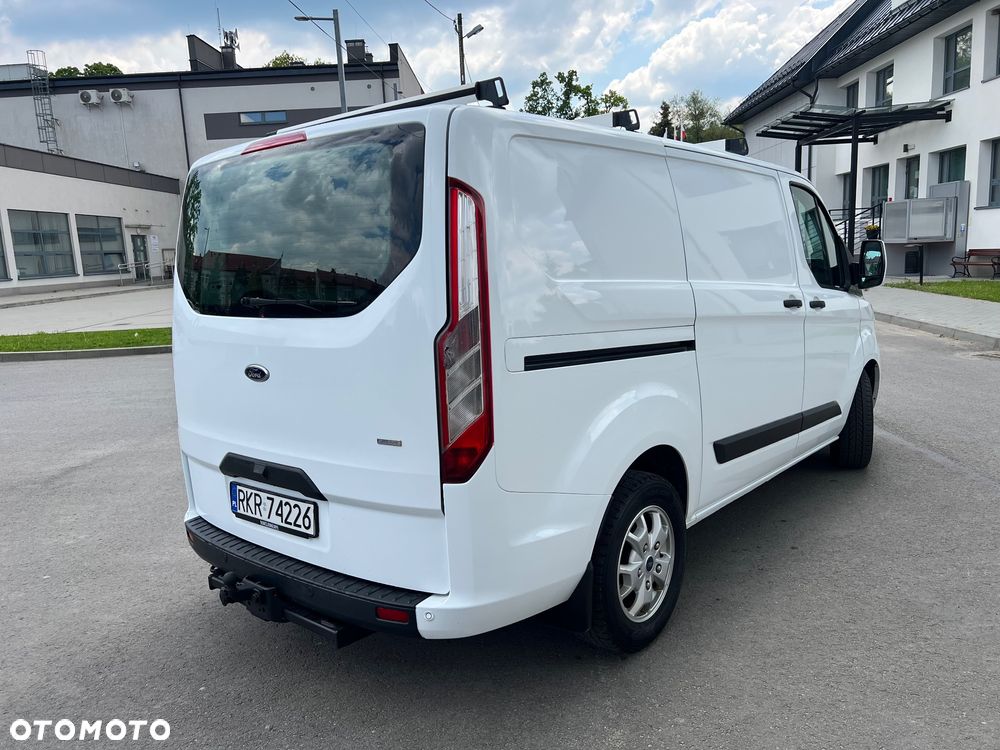 Ford Transit Custom - 14