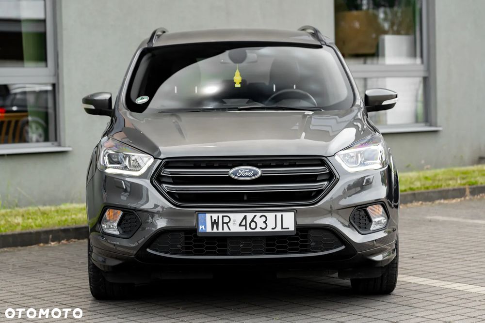 Ford Kuga 1.5 EcoBoost 2x4 ST-Line - 40