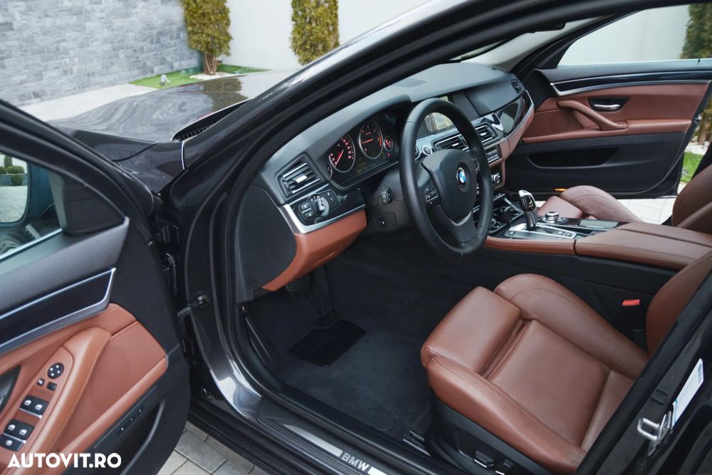 BMW Seria 5 520d Sport-Aut. - 9
