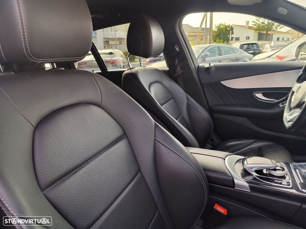 Mercedes-Benz C 300 h AMG Line - 20