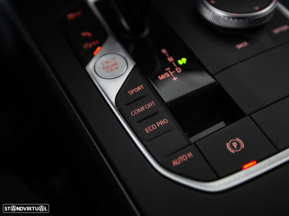 BMW 216 Gran Coupé d Advantage - 18