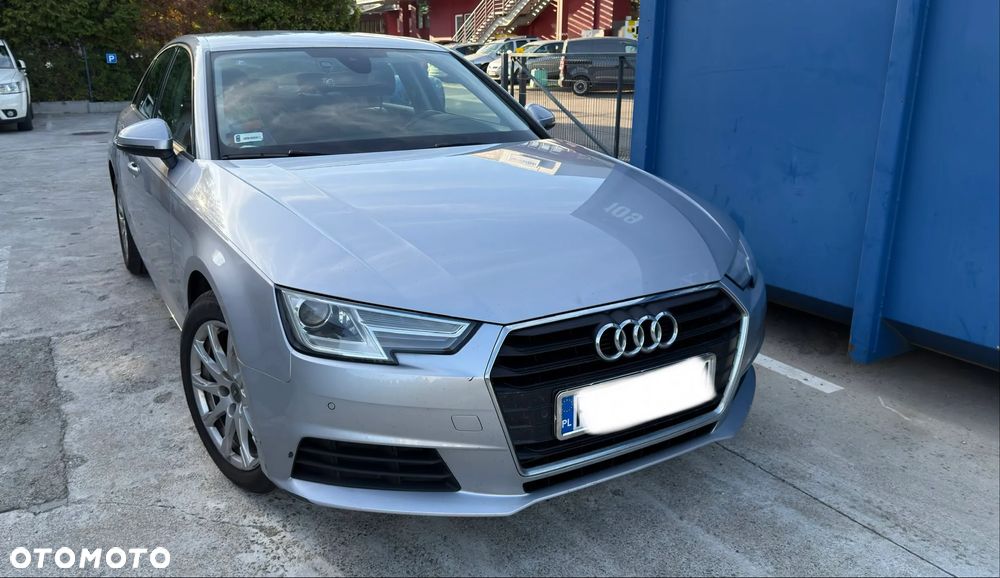 Audi A4 Limousine - 13