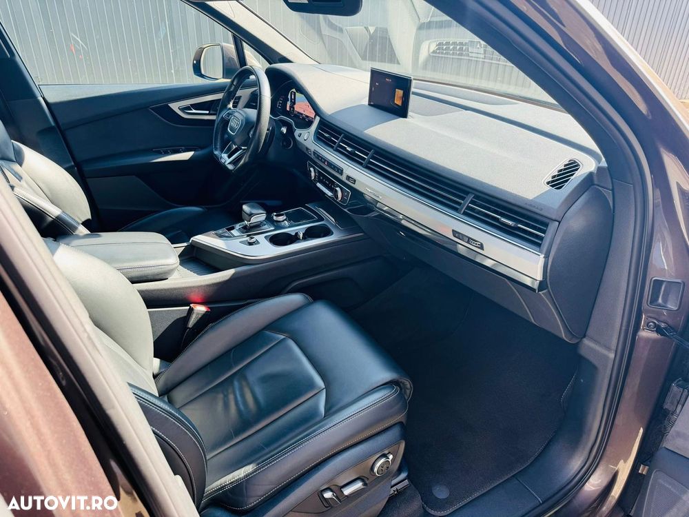Audi Q7 - 5