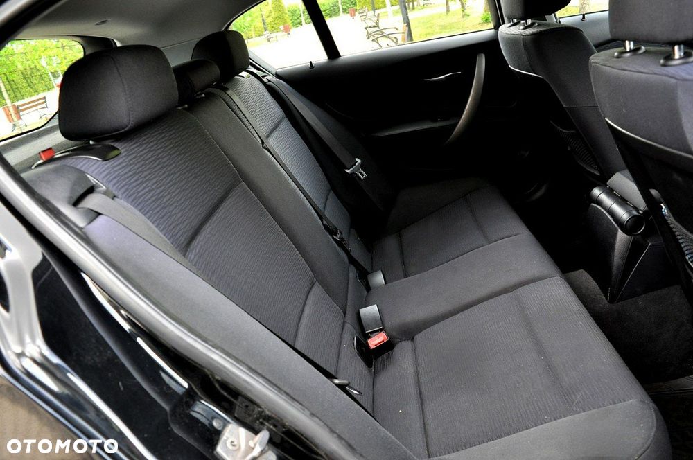 BMW Seria 1 116i - 9