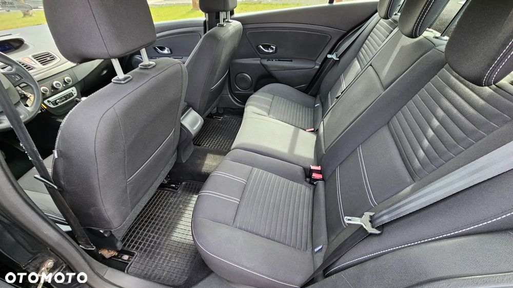 Renault Fluence 1.5 dCi Limited - 11