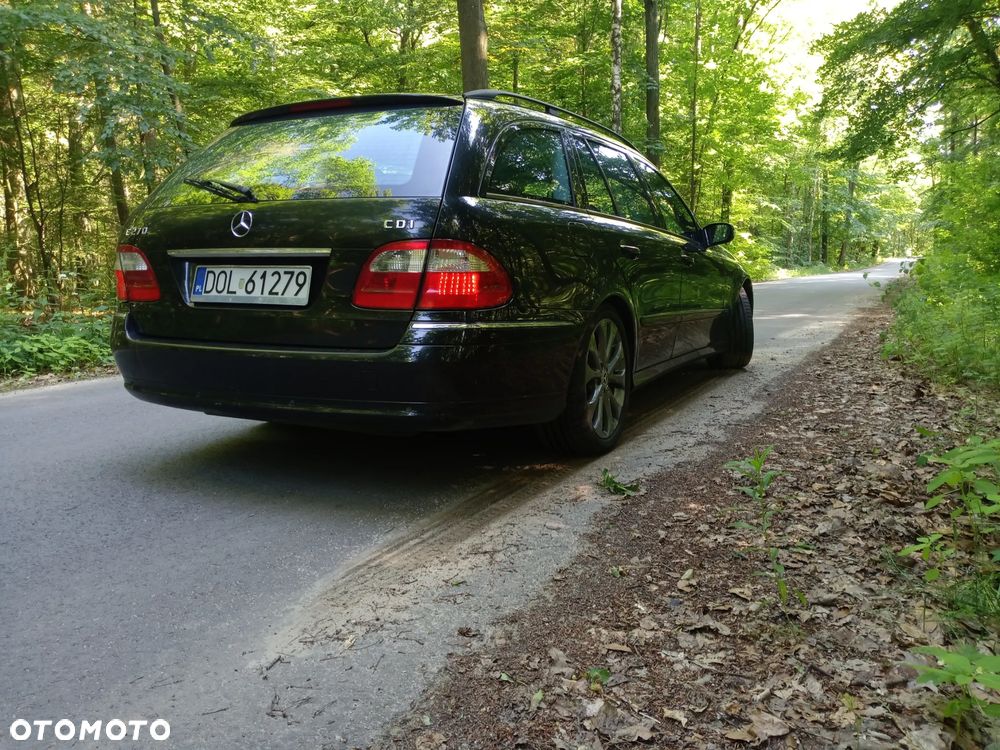 Mercedes-Benz Klasa E - 2