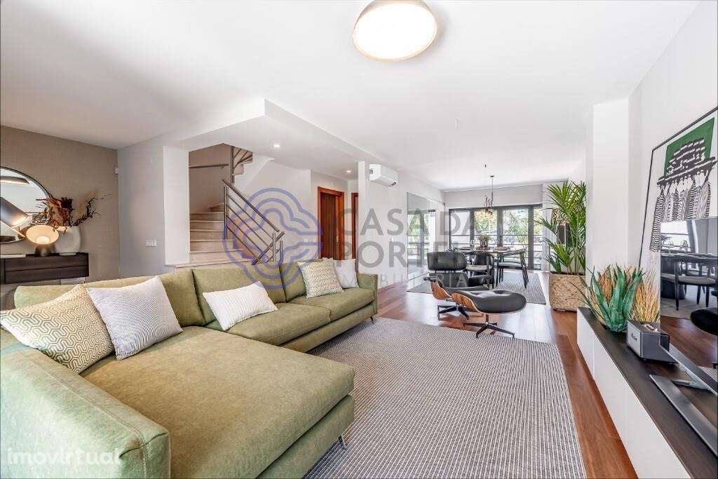 Moradia T4 com Rooftop - Alcochete - Grande imagem: 5/38