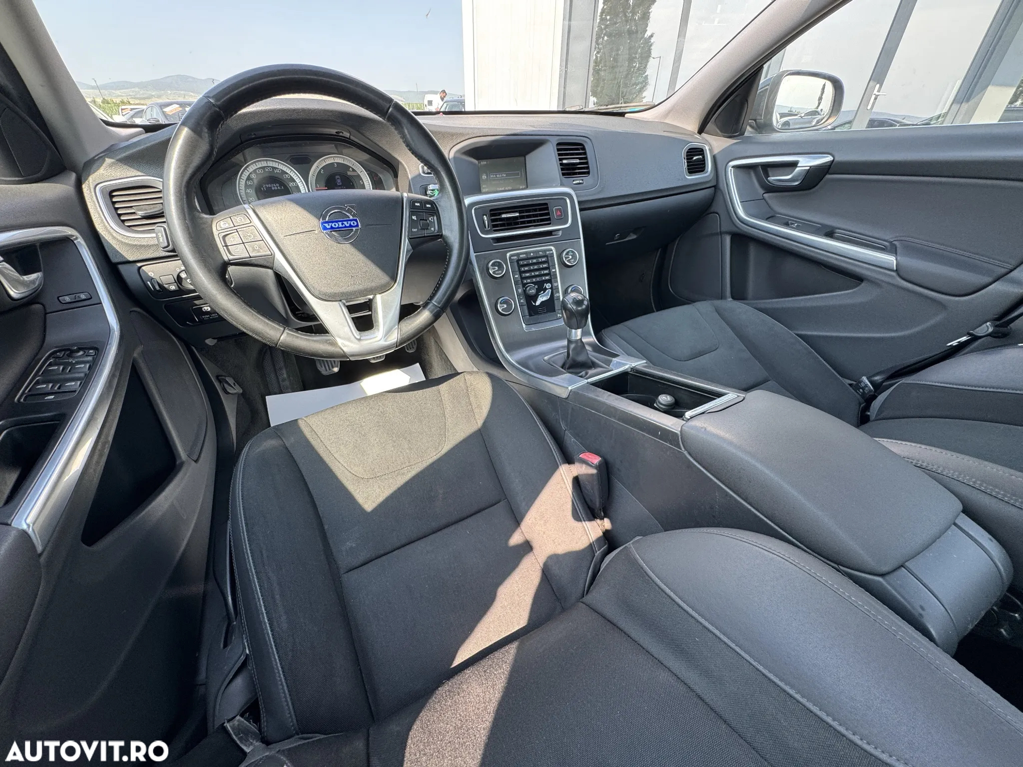 Volvo S60 D3 Start-Stop Momentum - 27