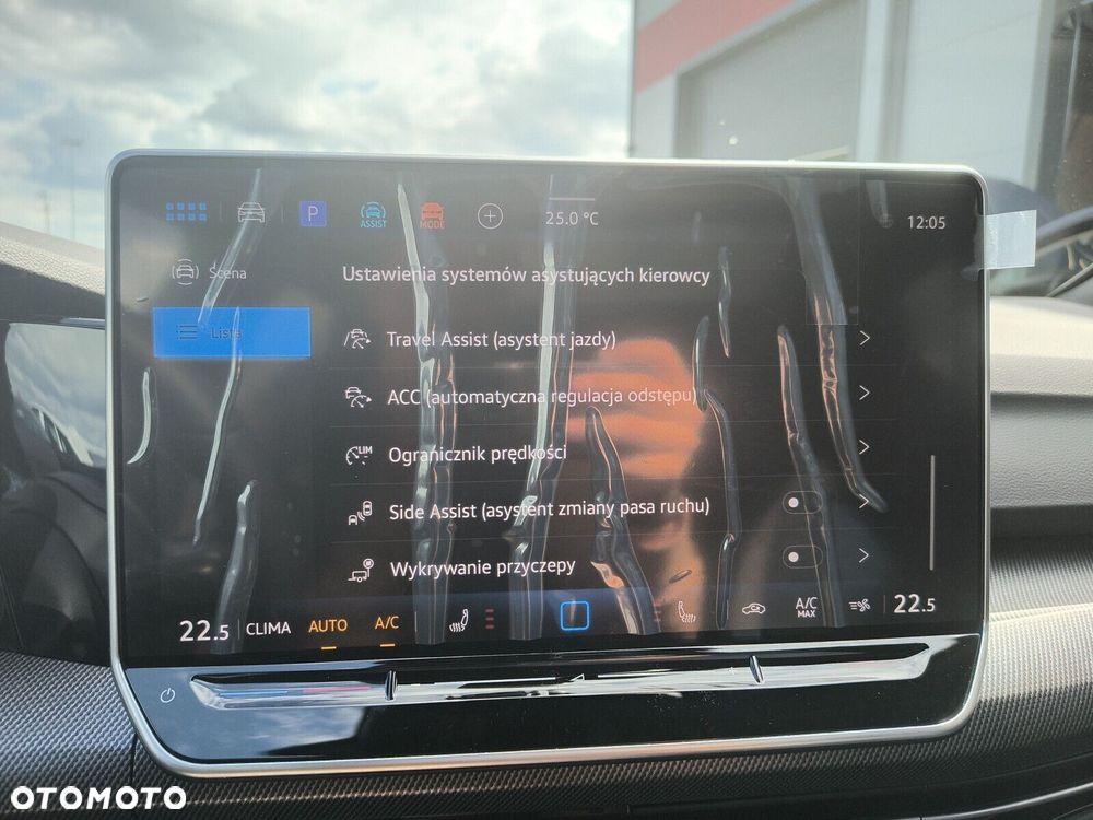 Volkswagen Golf Variant 2.0 TSI 4Motion R - 26