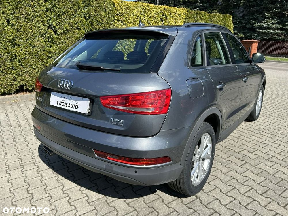 Audi Q3 - 4
