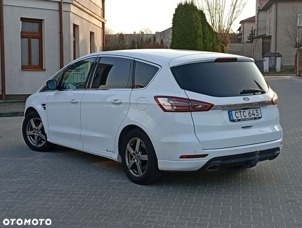 Ford S-Max 2.0 TDCi Titanium PowerShift - 11